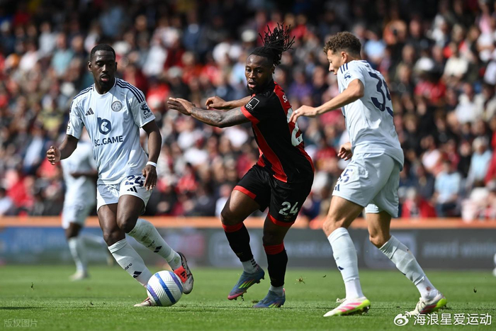 西蒙尼：朱利亚诺希望继续成长，我们也会全力帮助他（西蒙尼：朱利亚诺渴望持续提升，我们将尽全力支持他）