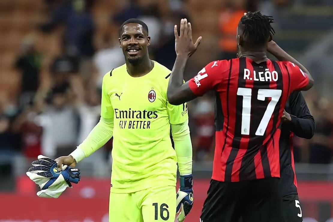 佐拉：当年有幸和马拉多纳一起练习任意球，让我能力明显提升（佐拉回忆与马拉多纳共练任意球：那段经历让我的水平大幅提升）