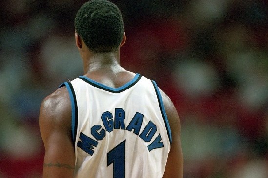 阿隆索：裤袜神扑不是什么新闻；居莱尔替补只是今天的安排（阿隆索：库尔图瓦的神扑并不稀奇，居莱尔替补只是今天的安排）