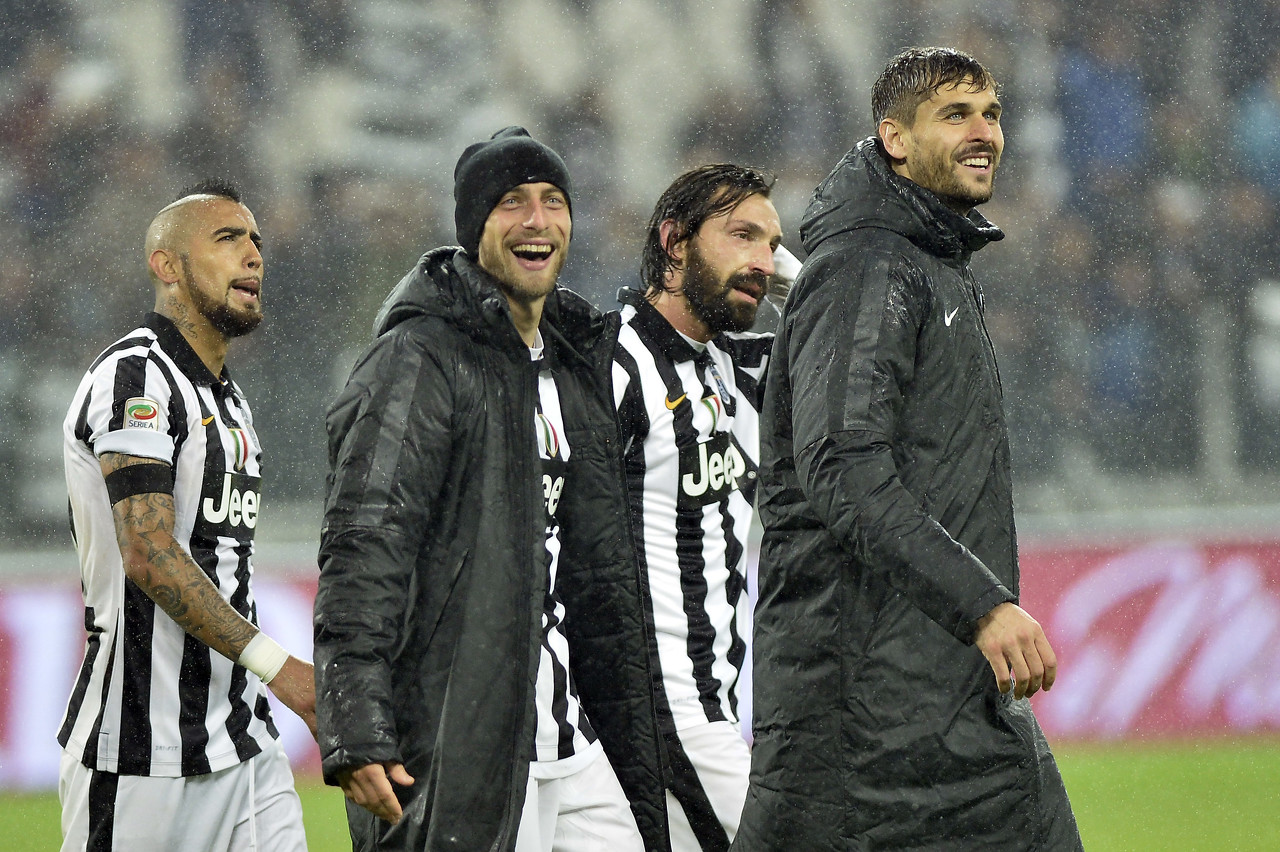 本赛季至今欧洲五大联赛抢断榜：帕利尼亚49次居首（欧洲五大联赛本季抢断榜：帕利尼亚以49次断球领跑）