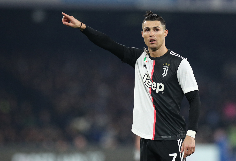 官方：赫塔费门将索里亚战马竞的两连扑当选西甲11月最佳扑救（西甲官宣：赫塔费门将索里亚对阵马竞两连扑，获评11月最佳扑救）