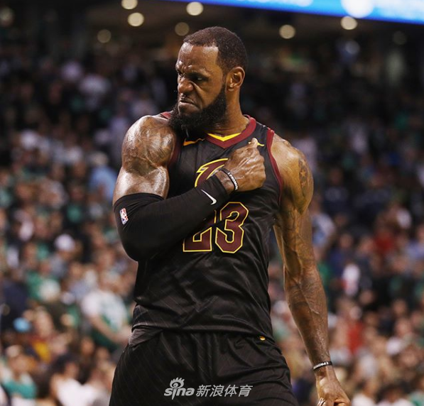 斯帕莱蒂：总体来说对球队满意；库普梅纳斯的表现帮了我大忙（斯帕莱蒂：对球队整体表现满意，库普梅纳斯的发挥给予我极大帮助）